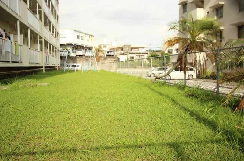 1LDK Apartment for Rent in Itoman City, Okinawa - No Key Money - Thumbnail 2