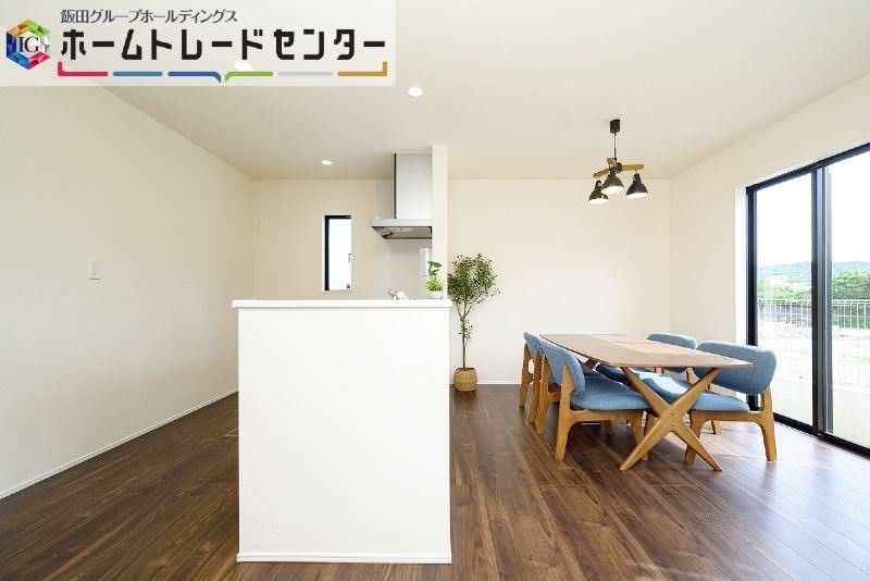 New 3LDK Two-Generation Home in Kita-Nakagusuku, Okinawa - 2026 Completion - Thumbnail 4