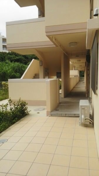 Modern 1LDK Apartment for Rent in Yomitan Village, Okinawa - Thumbnail 3