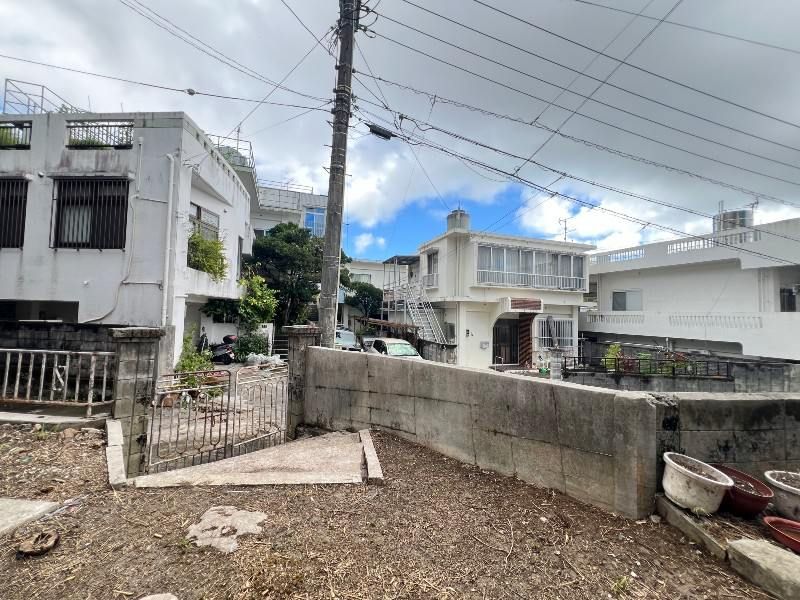 4LDK House with Garden in Shuri, Naha - Renovation Opportunity - Thumbnail 3