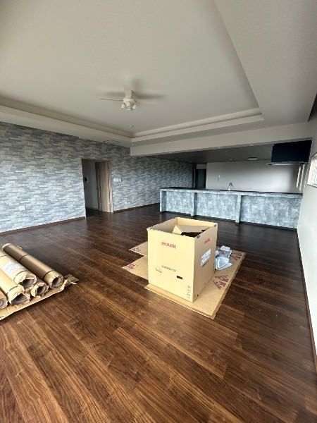 New 2LDK Apartment for Rent in Okinawa City with Sea View - Thumbnail 4