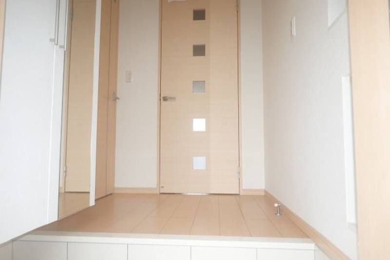 1LDK Apartment for Rent in Urasoe City, Okinawa - Thumbnail 4