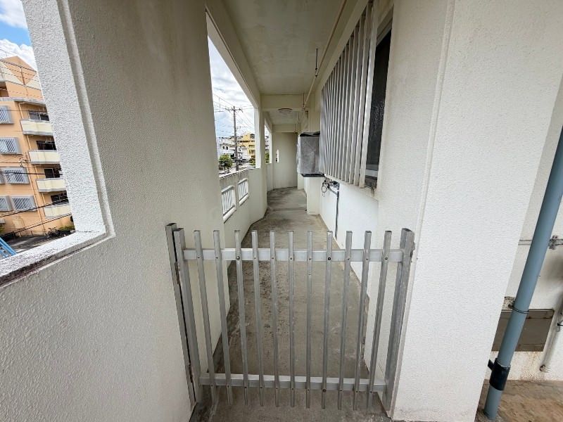 2DK Apartment for Rent in Nishihara, Okinawa - Near University - Thumbnail 2