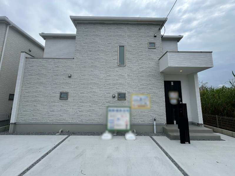 New 4LDK House in Nanjo City, Okinawa | 2026 Completion - Thumbnail 3