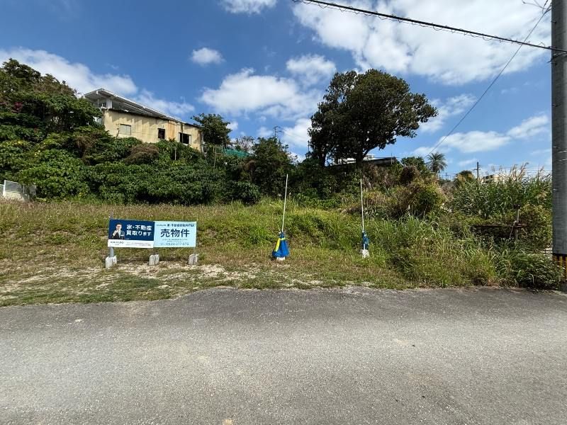 Okinawa City Yogi Vacant Land for Sale - 692 sqm, No Building Conditions - Thumbnail 4