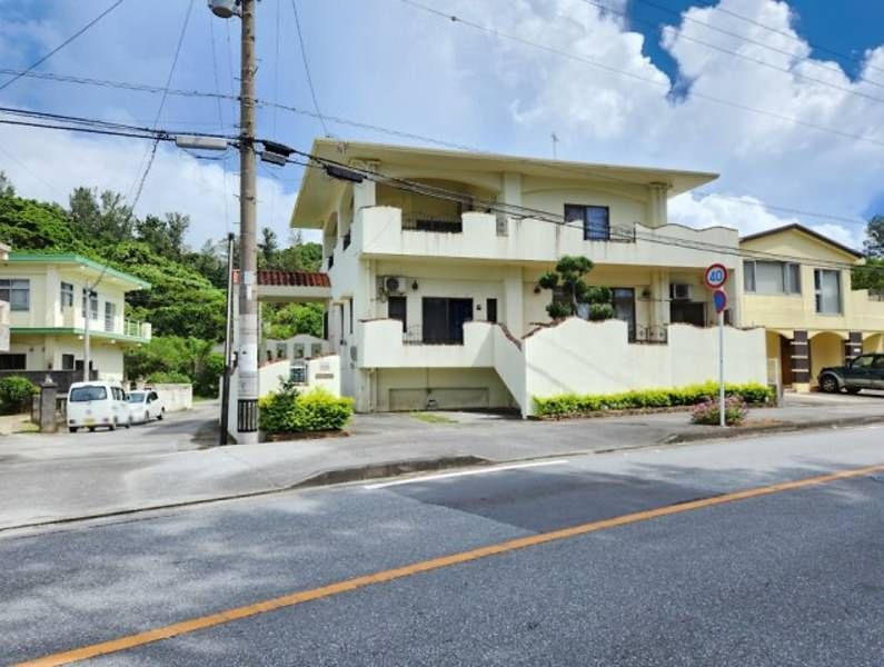 Land for Sale in Onna Village Okinawa 305.5 sqm - Thumbnail 2