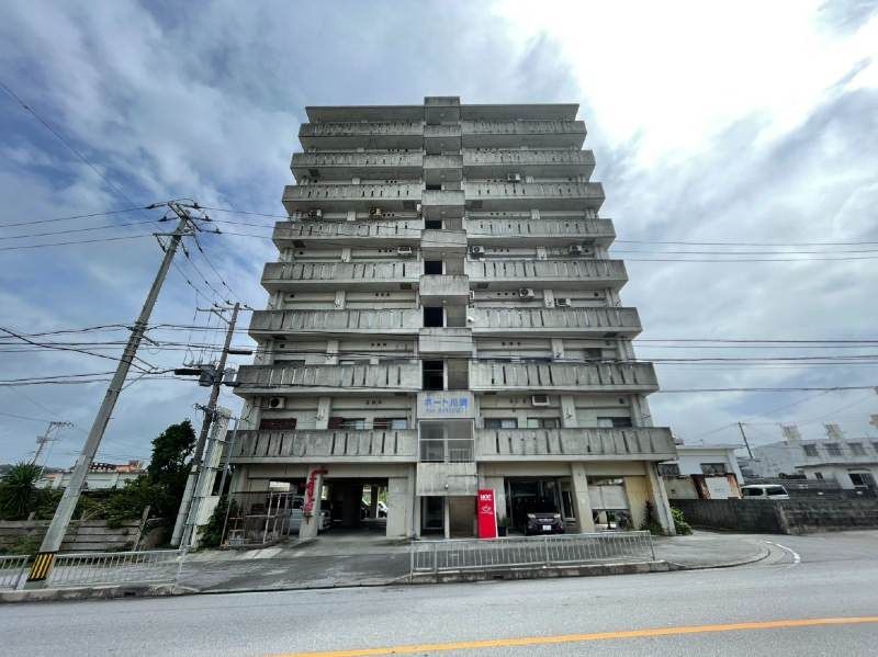 3LDK Apartment for Sale in Uruma City, Okinawa - Thumbnail 2