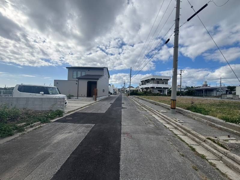 Land for Sale in Tsukishiro, Nanjo City, Okinawa - 220.52 sqm - Thumbnail 2