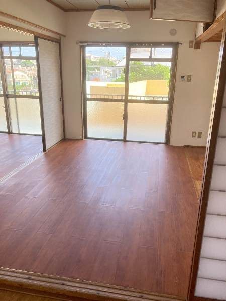 3DK Apartment for Rent in Murokawa, Okinawa City - Thumbnail 3
