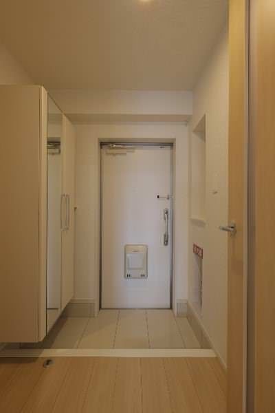 1LDK Apartment for Rent in Ganeko, Ginowan City, Okinawa - Thumbnail 4