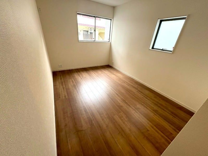New 4LDK Wooden House in Okinawa City's Minamomomihara - Thumbnail 4