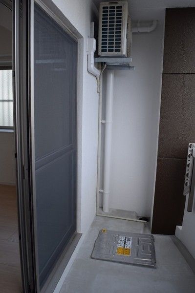 1DK Apartment for Rent in Urasoe City, Okinawa with Free Internet - Thumbnail 3