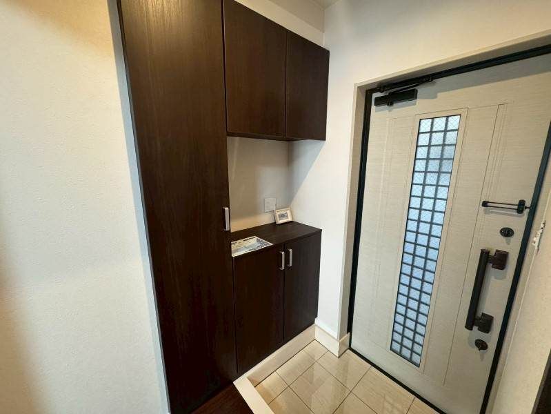 Renovated 3LDK Apartment with Walk-in Closet in Naha, Okinawa - Thumbnail 2