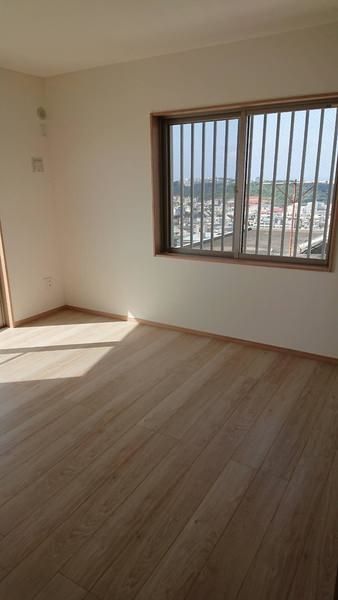 AZUR 1K Apartment for Rent in Tomigusuku, Okinawa - Thumbnail 4