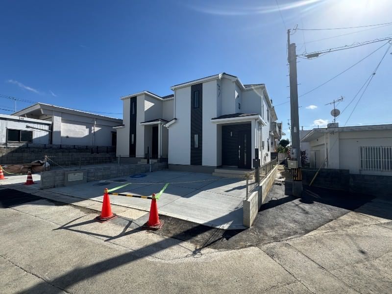 New 4LDK House in Yomitan Village, Okinawa with Garden & Parking - Thumbnail 2