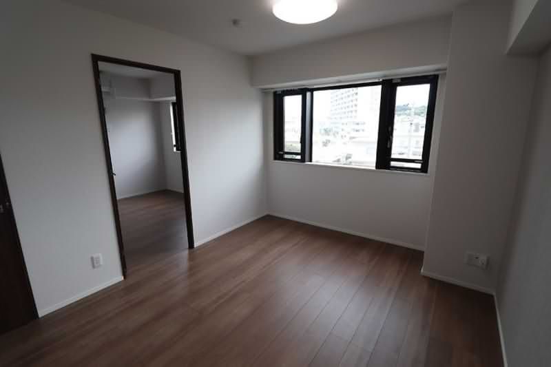 Modern 2LDK Apartment for Rent in Ginowan, Okinawa - Thumbnail 3