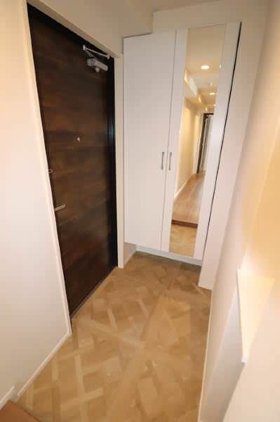 Modern 2LDK Apartment for Rent in Ginowan, Okinawa - Thumbnail 2