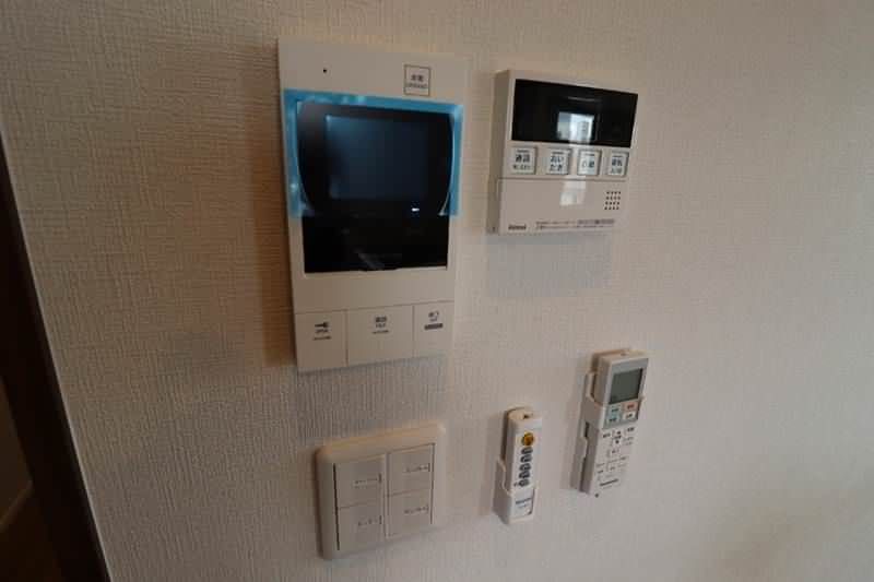 Modern 2LDK Apartment for Rent in Ginowan, Okinawa - Thumbnail 4