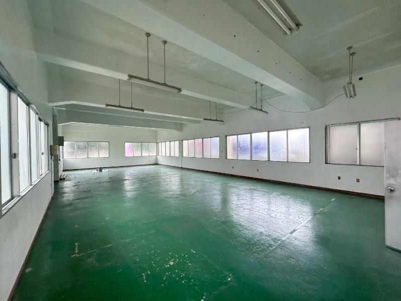 Warehouse & Office for Rent in Ginowan, Okinawa - 194 sqm - Thumbnail 4