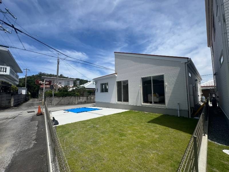 Building Land for Sale in Yomitan Village, Okinawa – 131 sqm - Image 1