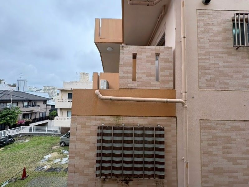 1K Apartment for Rent in Naha Gushikawa, Okinawa - 33,000 Yen - Thumbnail 4