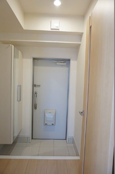 Modern 1LDK Apartment for Rent in Urasoe, Okinawa - Thumbnail 2