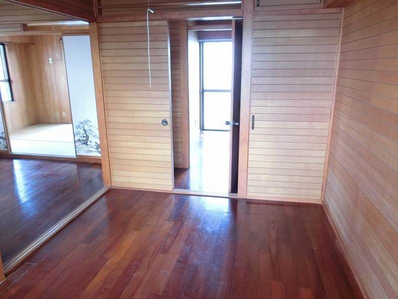 3DK Apartment for Rent in Ginowan, Okinawa with Parking - Thumbnail 4