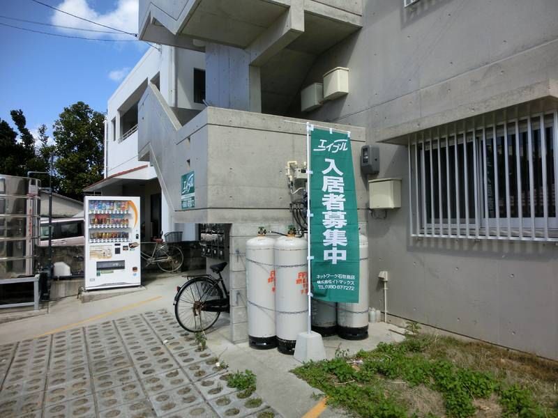 Costa ISHIGAKI 1K Apartment for Rent in Ishigaki City - Thumbnail 3