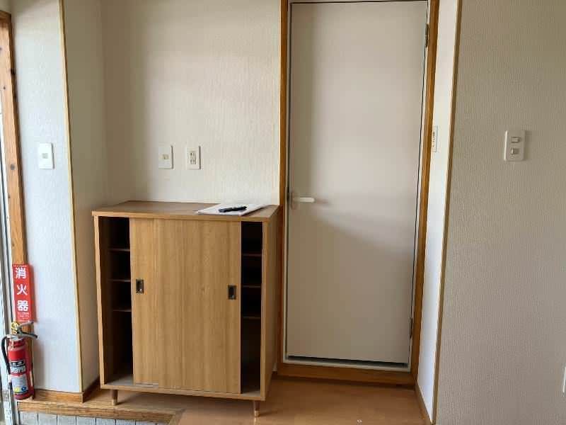 1LDK Apartment for Rent in Urasoe City, Okinawa - Thumbnail 4
