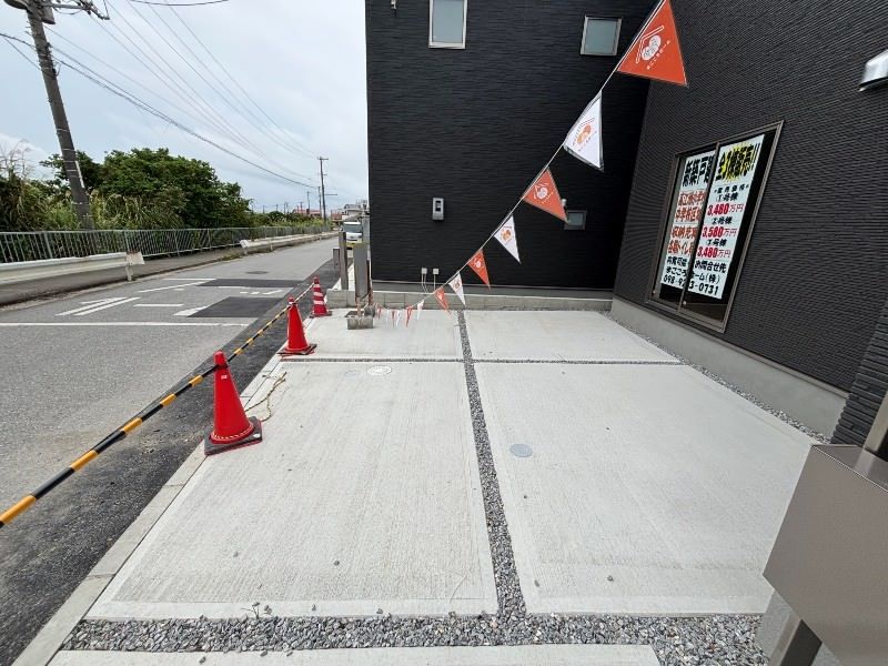 New 3LDK Wooden House for Sale in Uruma City, Okinawa - Thumbnail 3