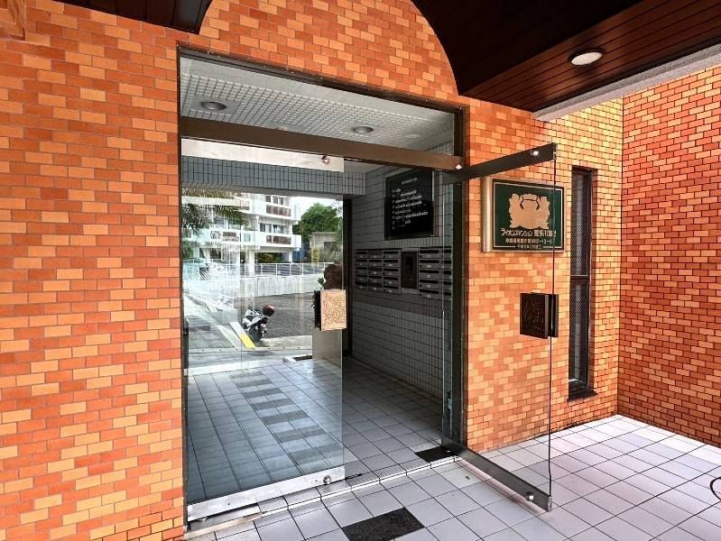 Naha Hanatagawa 2LDK Investment Apartment with 7.6% Yield - Thumbnail 4