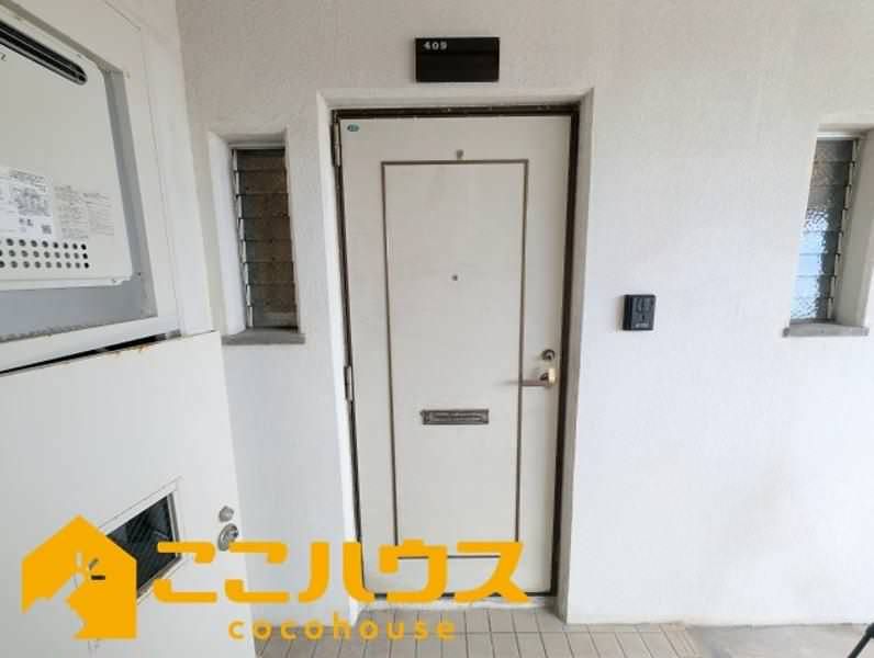 3LDK RC Apartment in Yoseda, Okinawa City for Sale - Thumbnail 3