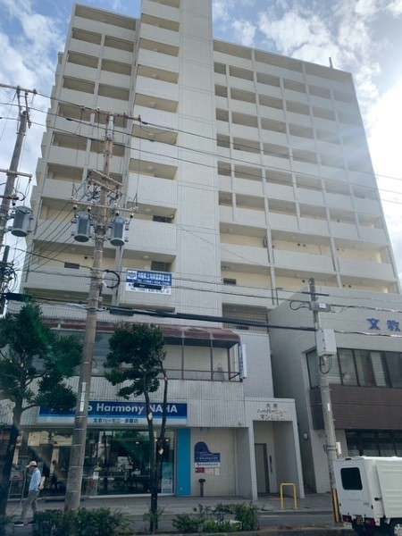 Daiken Harbor View Mansion 3LDK Apartment for Sale in Naha - Thumbnail 2