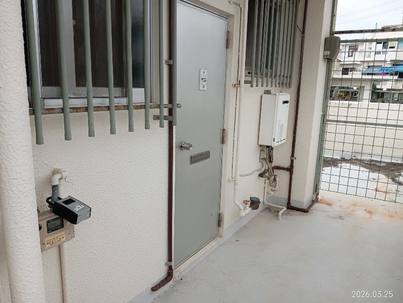 Chisai-sō 2DK Apartment for Rent in Urasoe, Okinawa - Thumbnail 2
