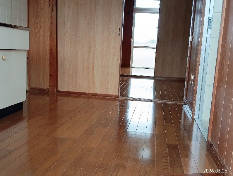 Chisai-sō 2DK Apartment for Rent in Urasoe, Okinawa - Thumbnail 3