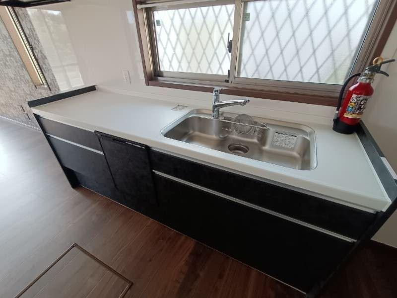 3LDK House for Sale in Koja, Okinawa City - Thumbnail 2