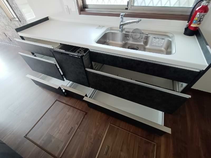 3LDK House for Sale in Koja, Okinawa City - Thumbnail 3