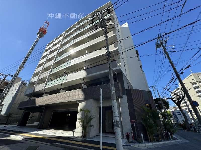 N-FLAT MATSUYAMA Pet-Friendly 1LDK Apartment for Rent in Naha - Main Image