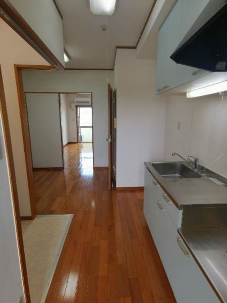 1DK Apartment for Rent in Itoman, Okinawa with Free Internet - Thumbnail 3