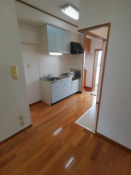 1DK Apartment for Rent in Itoman, Okinawa with Free Internet - Thumbnail 4
