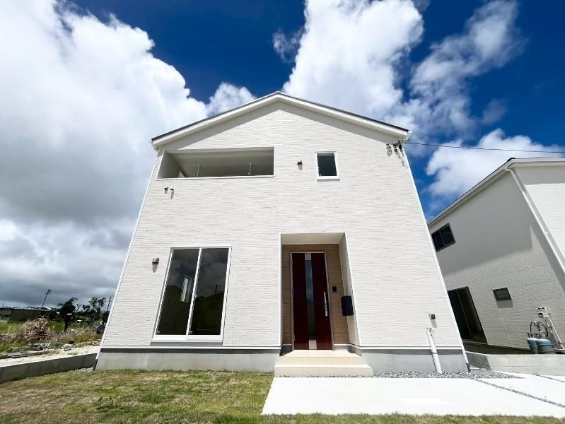 New 4LDK House in Nanjo City, Okinawa | 2025 Build - Thumbnail 2