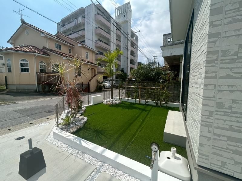 New 4LDK House for Sale in Okinawa City Higashi - Thumbnail 3