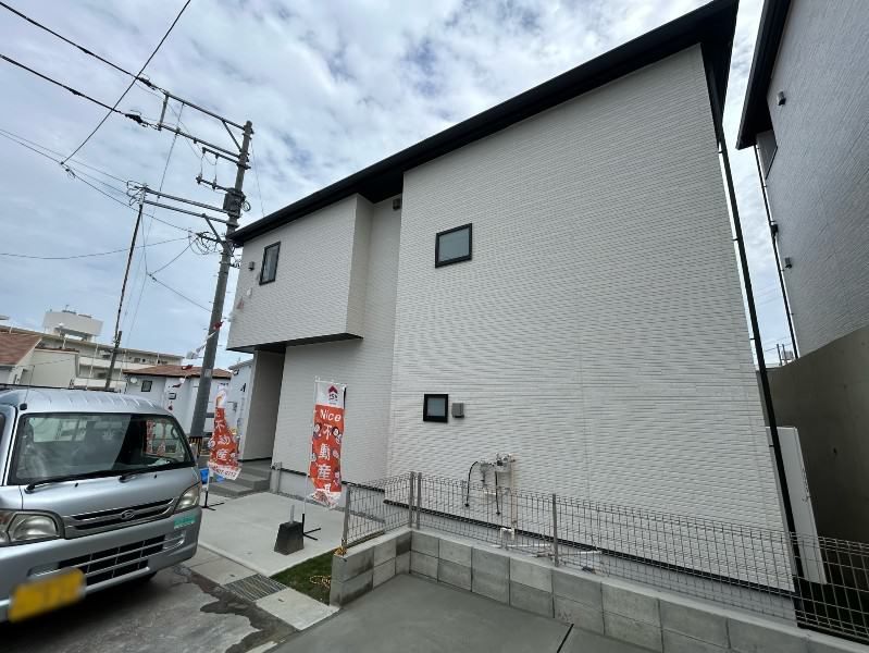 New 4LDK House for Sale in Nanjo City, Okinawa - Thumbnail 3