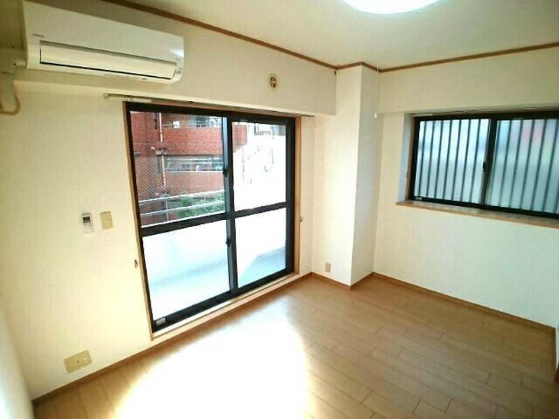 1K Apartment for Rent in Naha Daido, Okinawa - Near Monorail - Thumbnail 4
