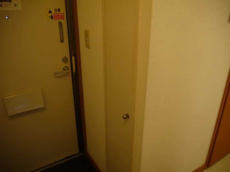 Leopalace Nishihara 1K Rental Apartment in Okinawa with Furniture - Thumbnail 2