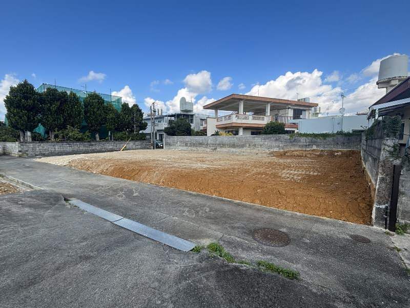 91.9 Tsubo Land for Sale Near Itoman Rotary, Okinawa - Thumbnail 3