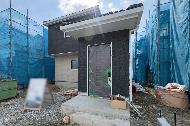 New 4LDK House for Sale in Tomigusuku, Okinawa - 2026 Completion - Thumbnail 3
