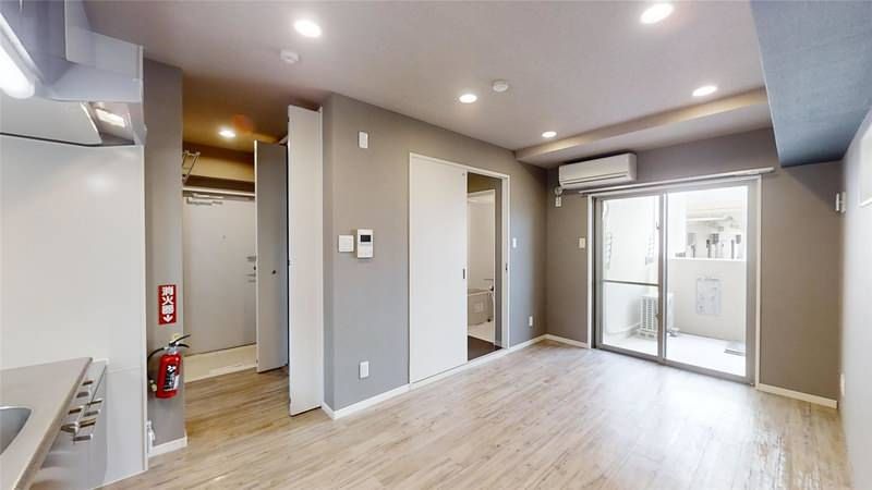1R Apartment for Rent in Naha Uenoya, Okinawa - La Premiere - Thumbnail 4