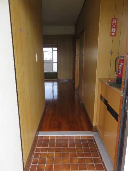 3DK Apartment for Rent in Yomitan Village, Okinawa - Thumbnail 4