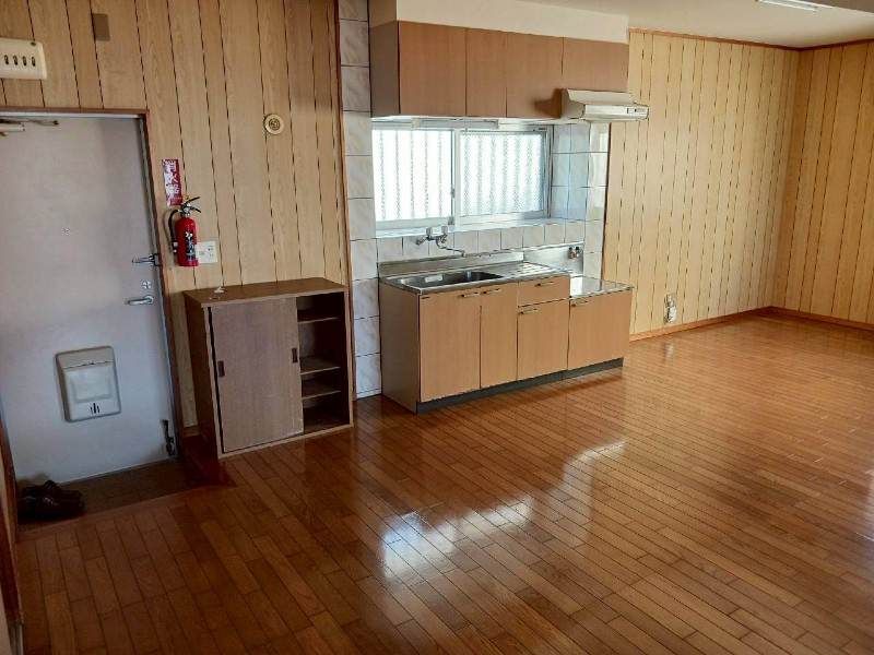 1LDK Apartment for Rent in Haebaru Town, Okinawa - Thumbnail 4